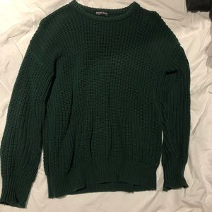 Green crewneck sweater